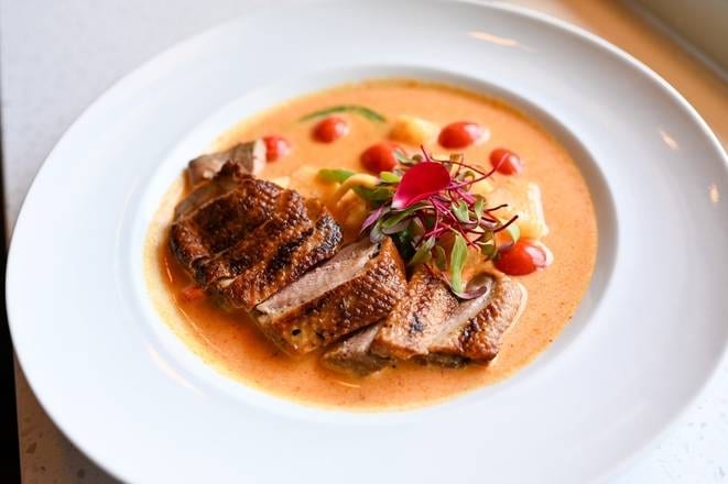 Roasted Duck Curry / แกงเผ็ดเป็ดย่าง.